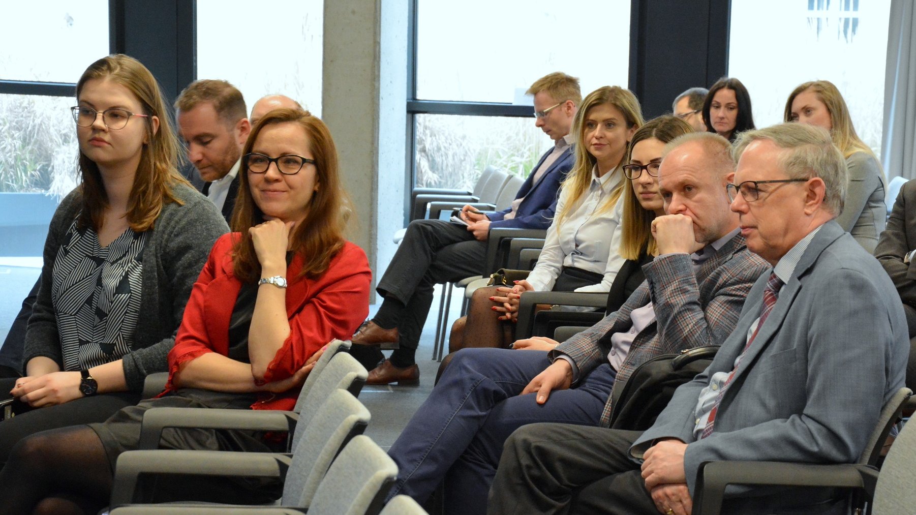 W przestrzeni Plus Jeden spotkali się przedstawiciele Urzędu Miasta Poznania, działających w Poznaniu firm z branży IT oraz eksperci z Experis Manpower Group