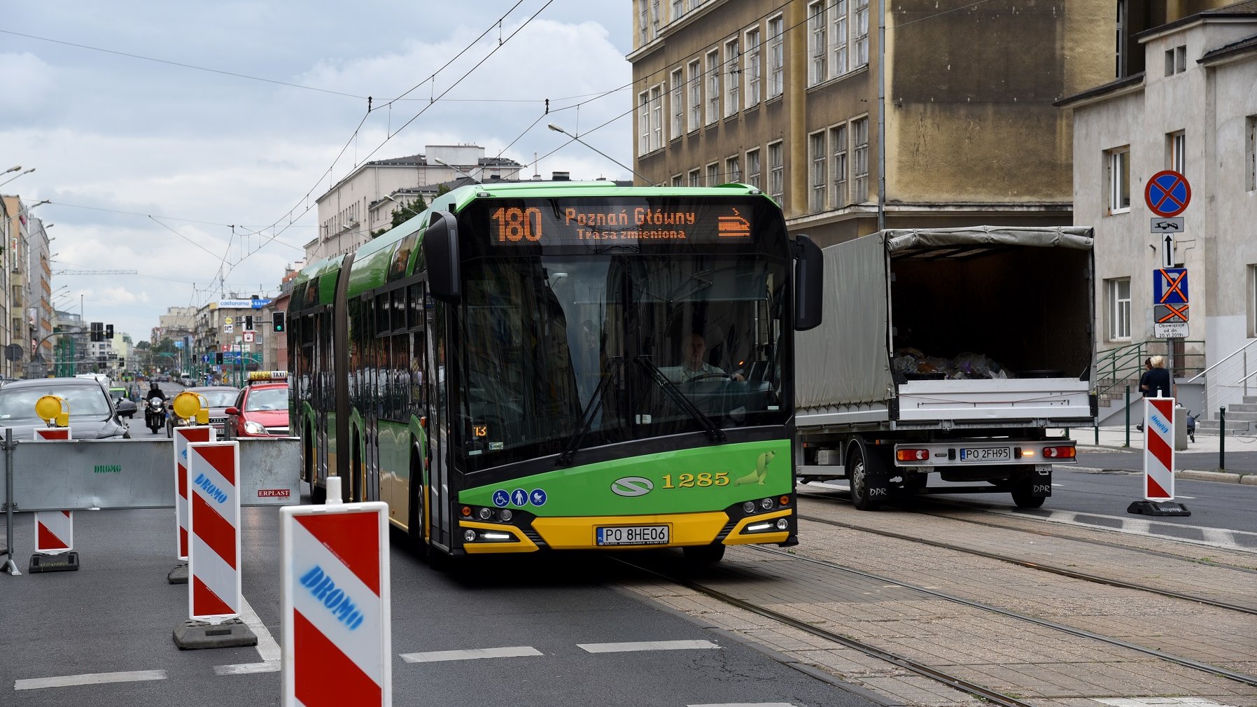 Wspólne prace MPK i Aquanetu na ul. Głogowskiej