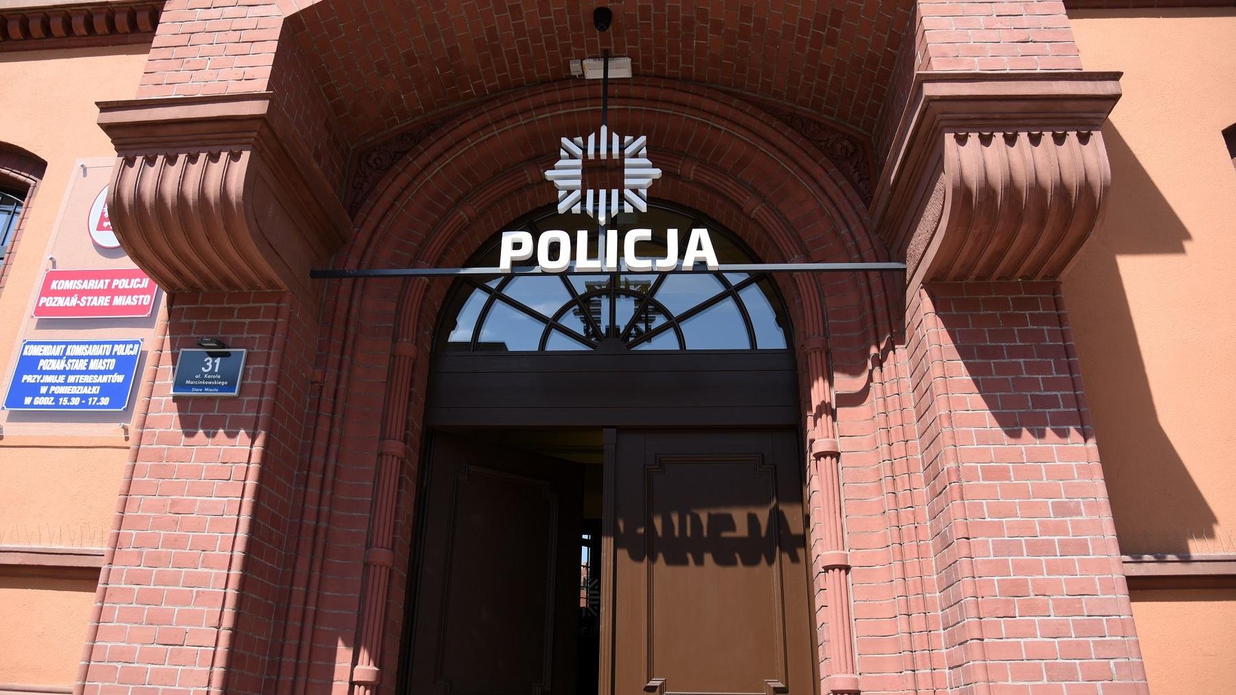 Przy znaczącym udziale środków miejskich kompleksowy remont i modernizację przeszedł okazały gmach Komisariatu Policji Poznań Stare Miasto