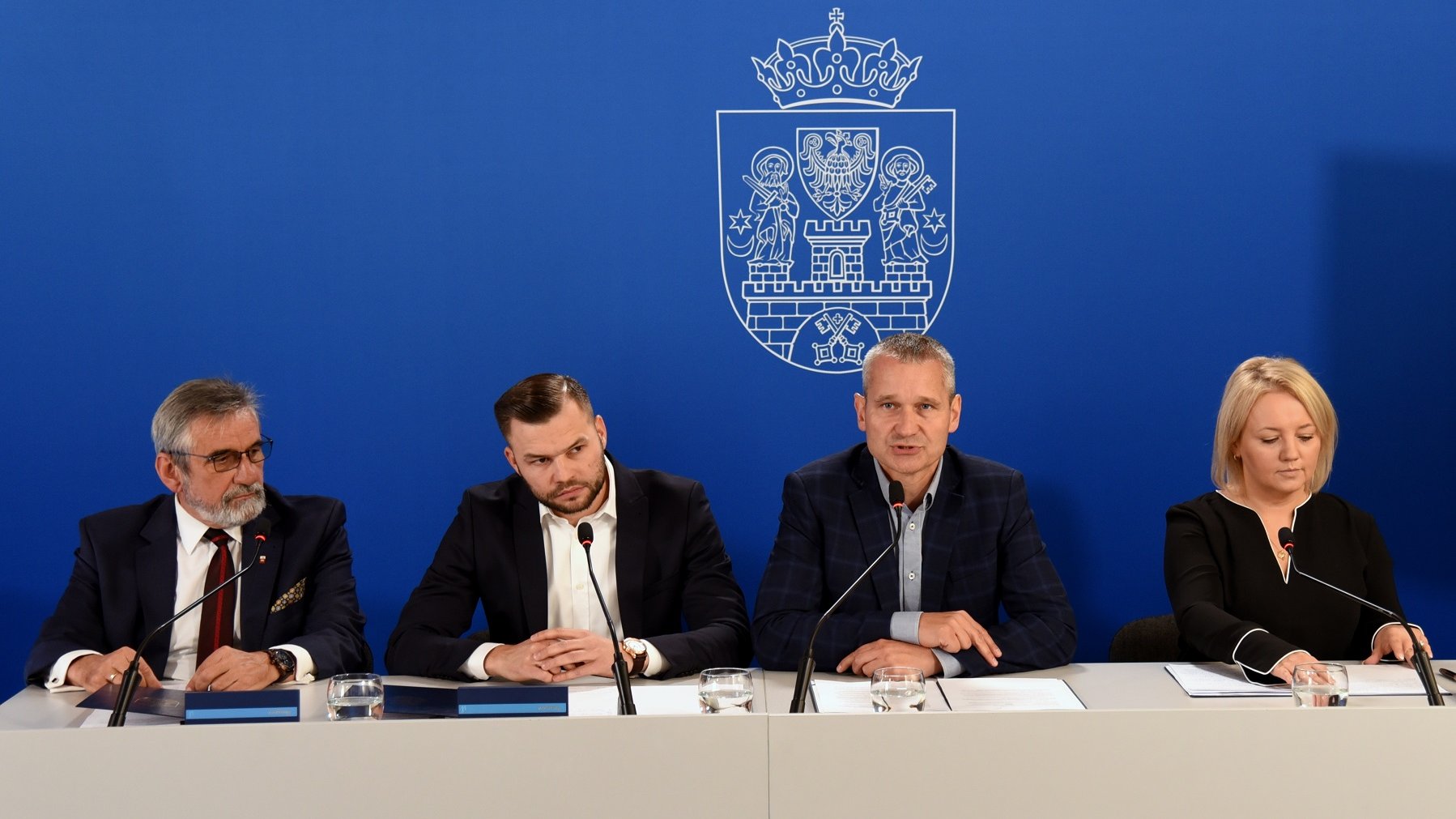 W przestronnych jedno- i dwuosobowych pokojach zamieszka 100 osób