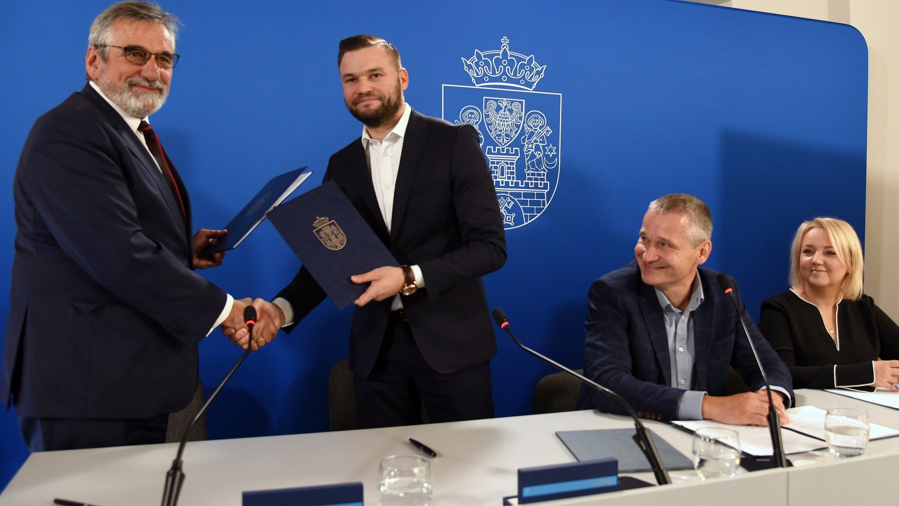 W przestronnych jedno- i dwuosobowych pokojach zamieszka 100 osób