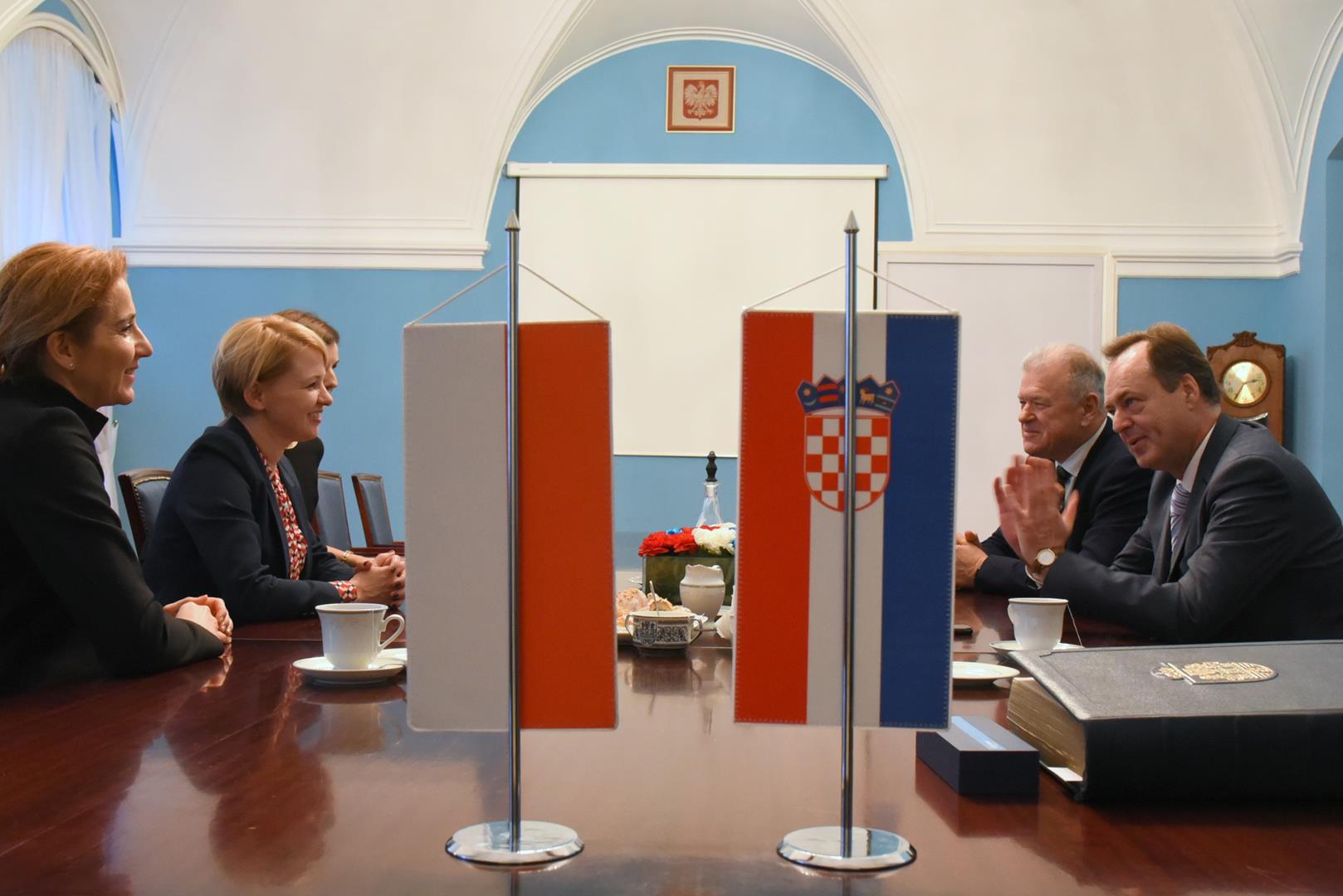Ambasadora przyjęła Katarzyna Kierzek-Koperska, zastępczyni prezydenta Poznania - grafika rozmowy