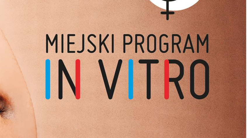 Grafika: zdjęcie brzucha kobiety w ciąży, obok logotyp programu