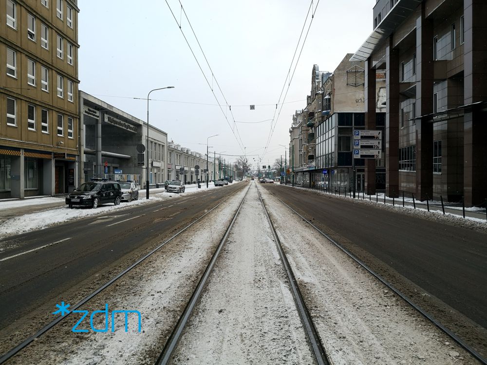 Widok odśnieżonej ul. Głogowskiej - grafika rozmowy