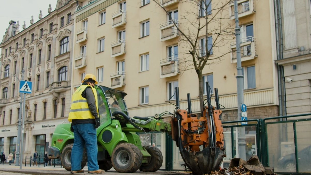 Galeria zdjęć z przesadzania drzew z Al. Marcinkowskiego do Parku Rataje