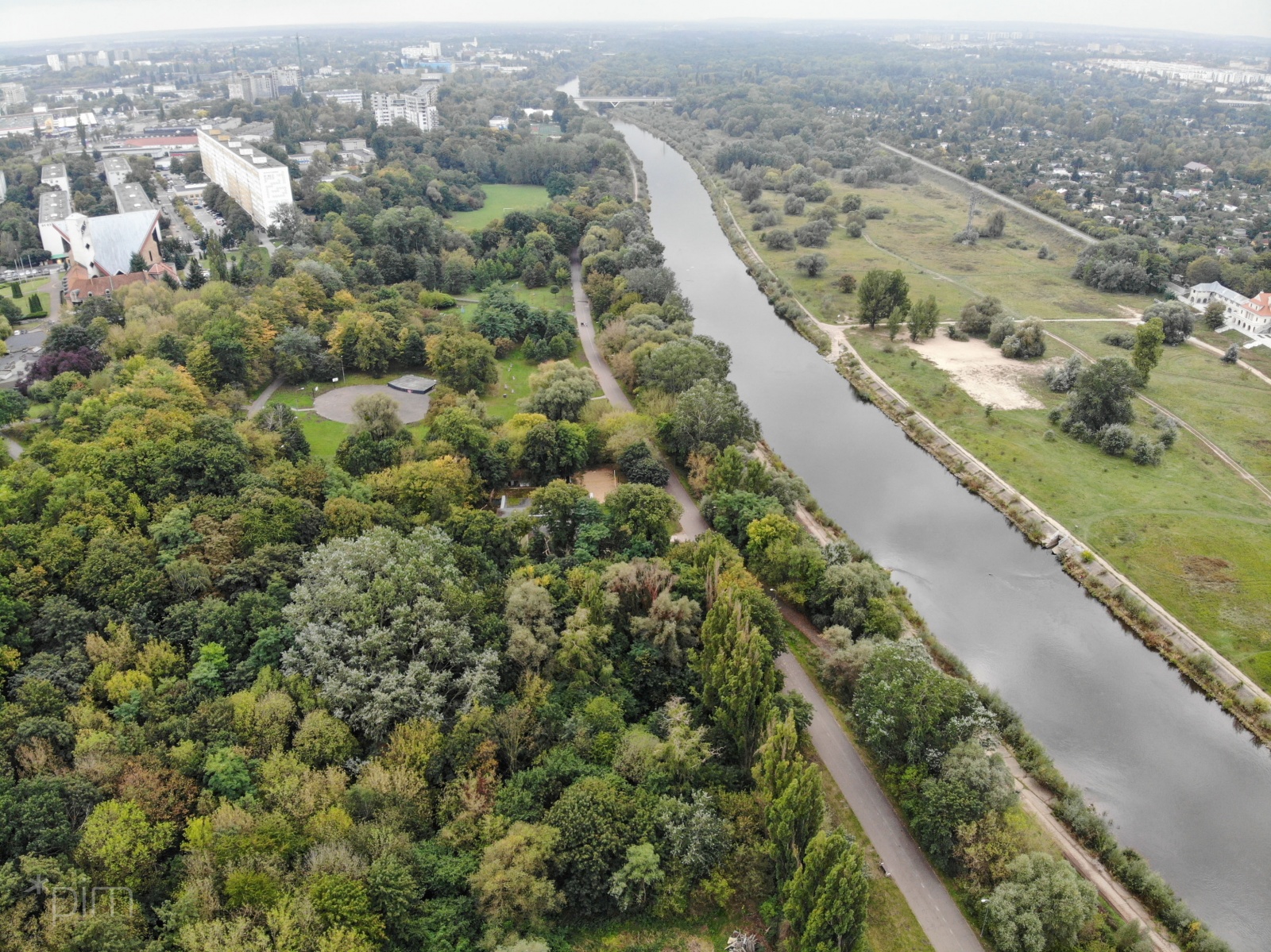 Widok z lotu ptaka na dolinę Warty i Wartostradę - grafika rozmowy