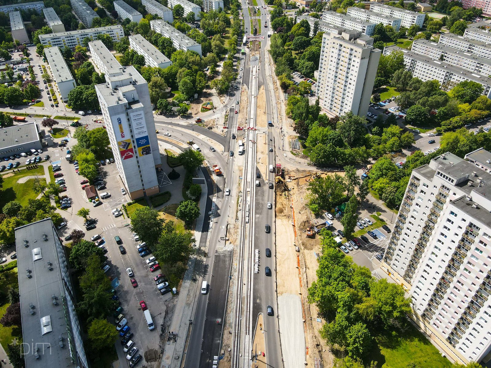 Zdjęcie pokazuje plac budowy ronda Rataje i ulic do niego przylegających - grafika rozmowy