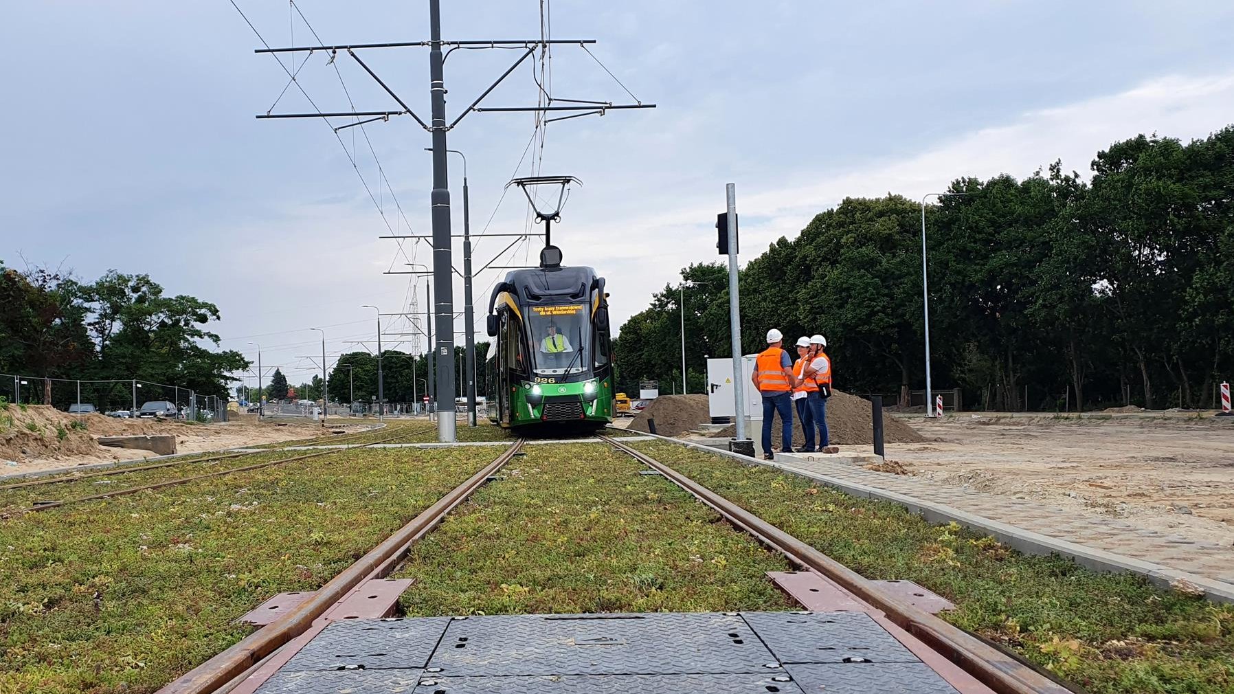 Galeria zdjęć z testowych przejazdów tramwajów po pierwszej części trasy tramwajowej na Naramowice