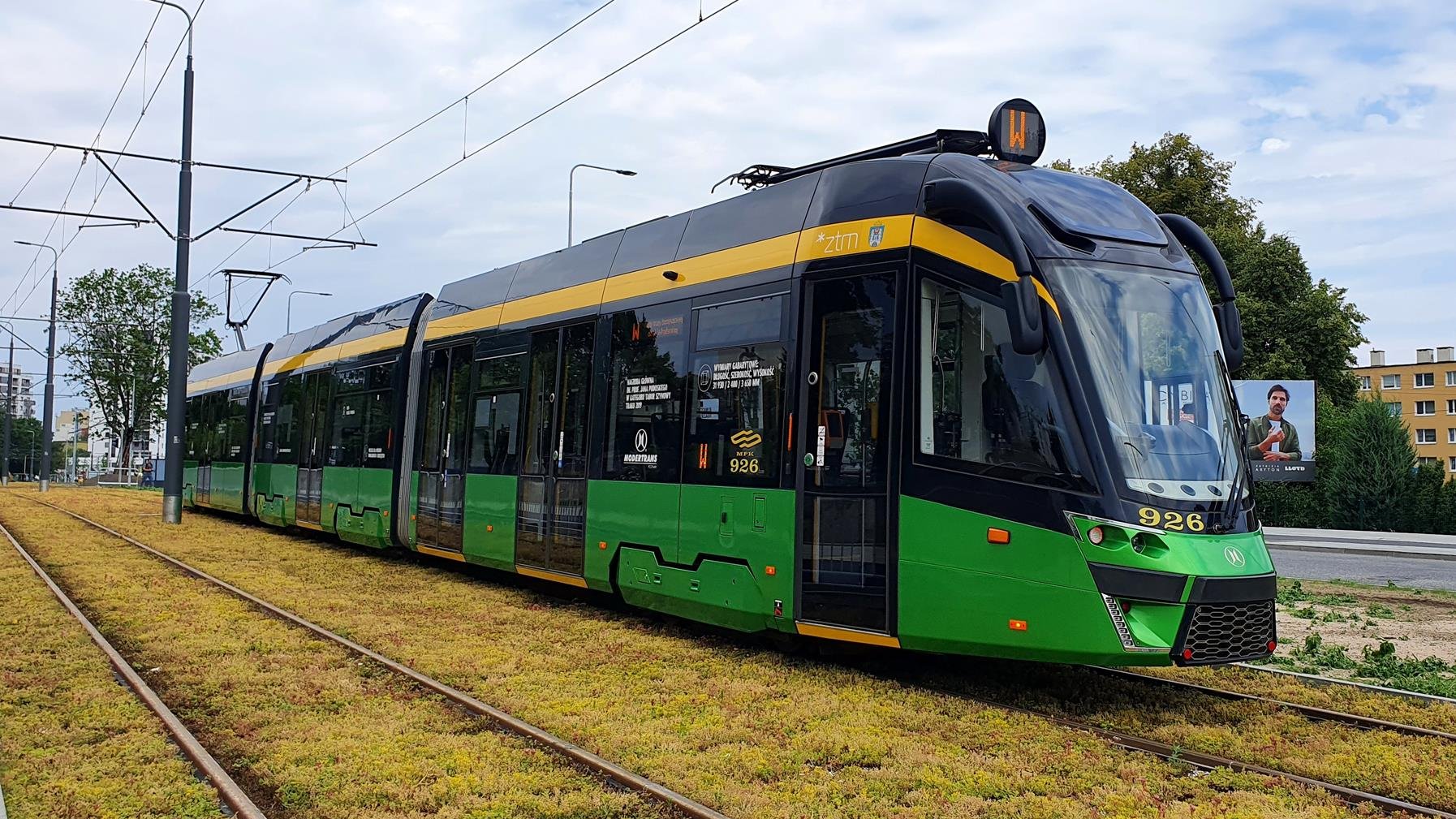 Galeria zdjęć z testowych przejazdów tramwajów po pierwszej części trasy tramwajowej na Naramowice