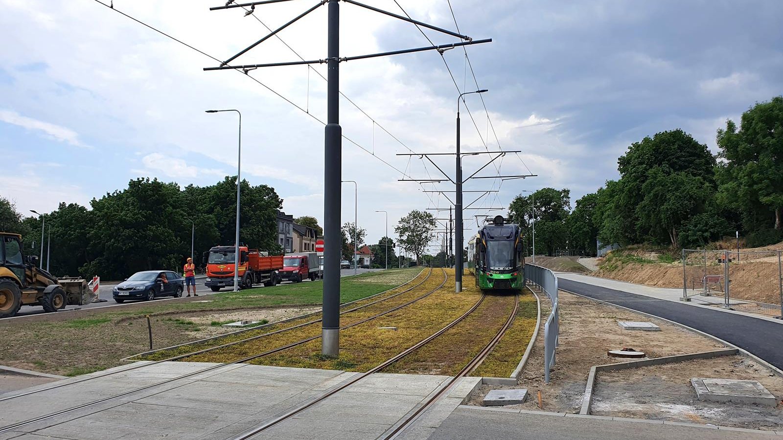 Galeria zdjęć z testowych przejazdów tramwajów po pierwszej części trasy tramwajowej na Naramowice