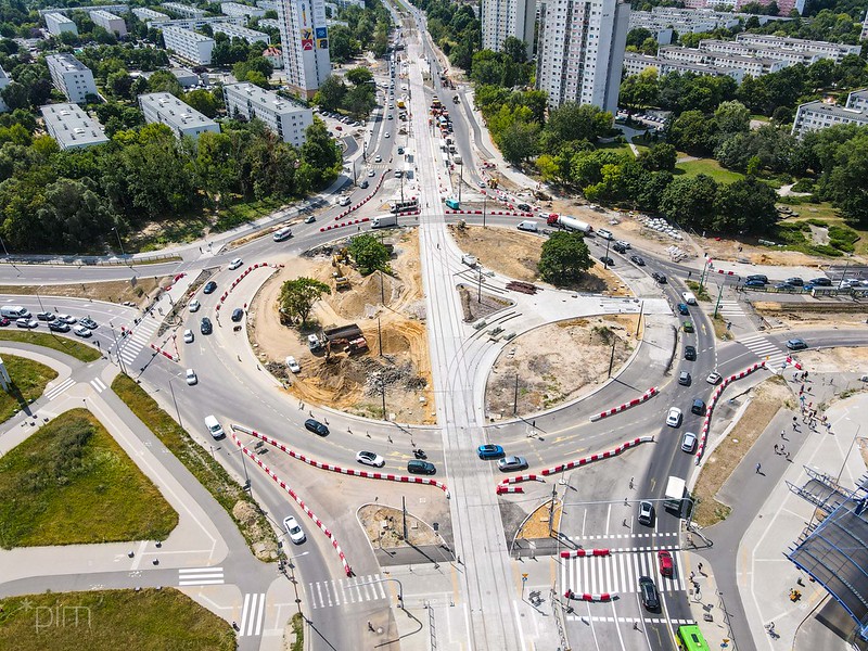 Zdjęcie ronda Rataje z lotu ptaka - grafika rozmowy