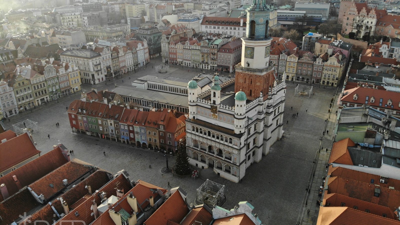 Widok na Stary Rynek z lotu ptaka