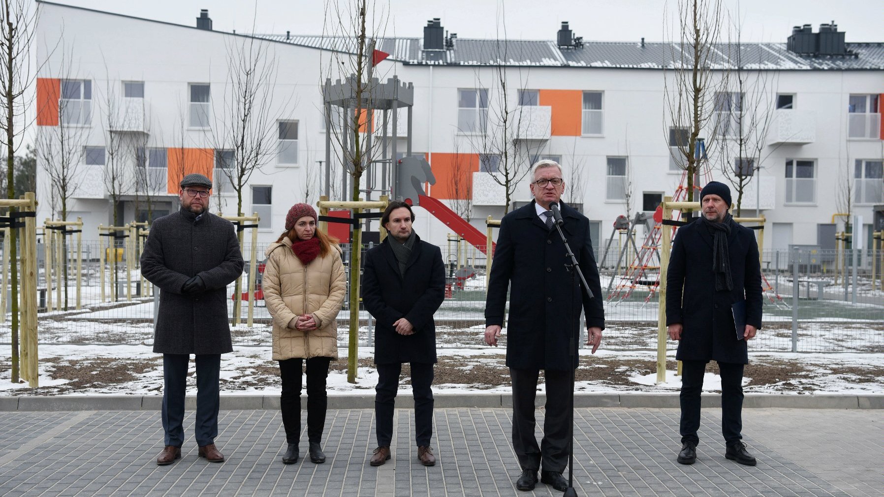 Galeria zdjęć przedstawia nowo wybudowane osiedle przy ul. Opolskiej.