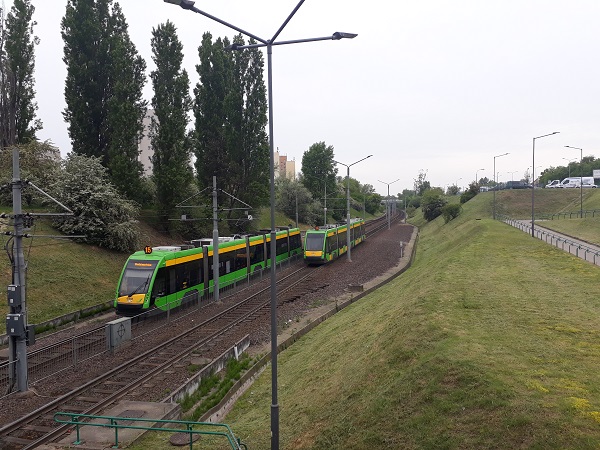 Tramwaje na trasie PST - grafika rozmowy