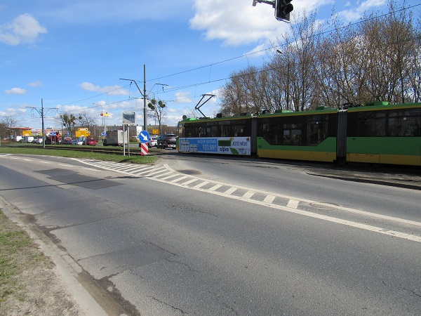 Przejazd tramwajowy przy ul. Starołęckiej - grafika rozmowy