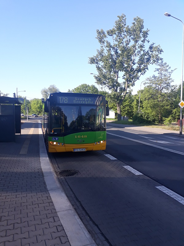 Autobus linii 178 - grafika rozmowy