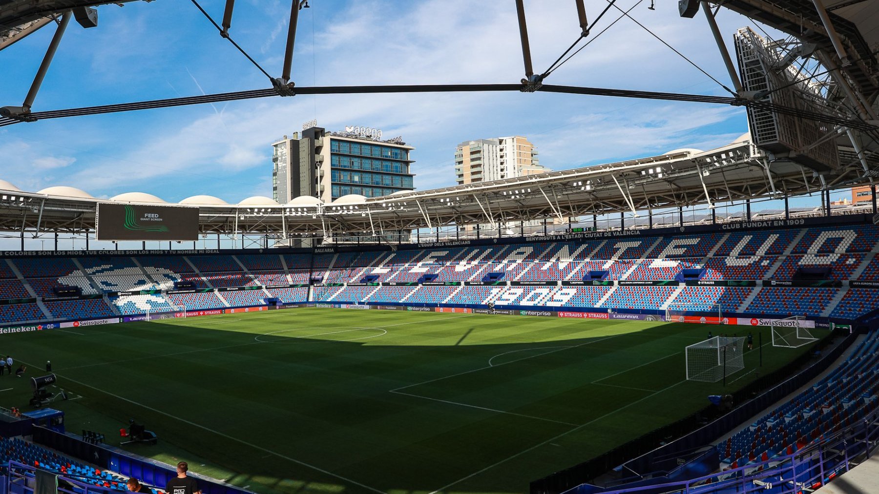 Stadion Levante FC, na którym swoje mecze rozgrywa obecnie Villarreal