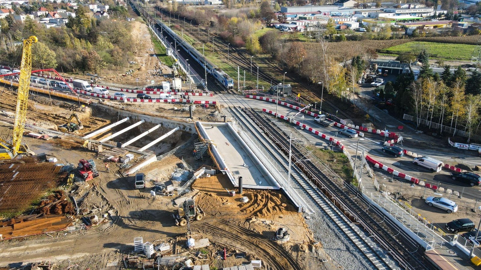 Na zdjęciu węzeł drogowy - plac budowy z lotu ptaka