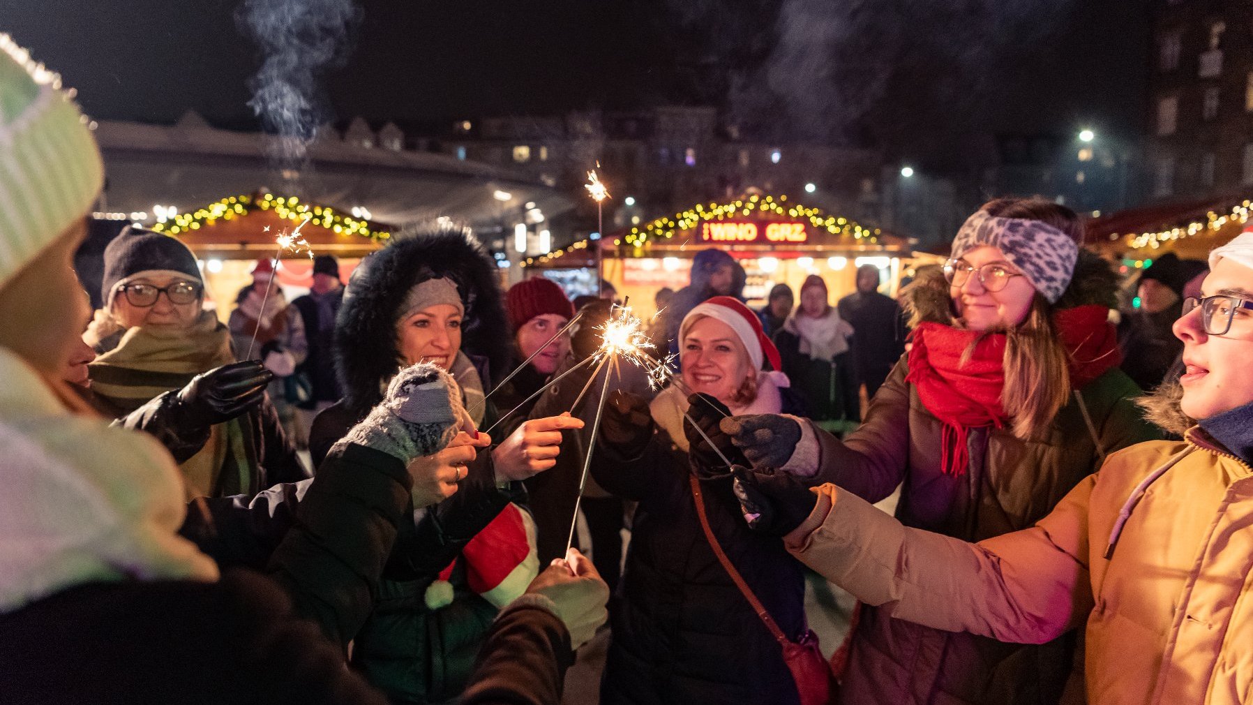 Galeria zdjęć przedstawia imprezę Silent Night na rynku Łazarskim.