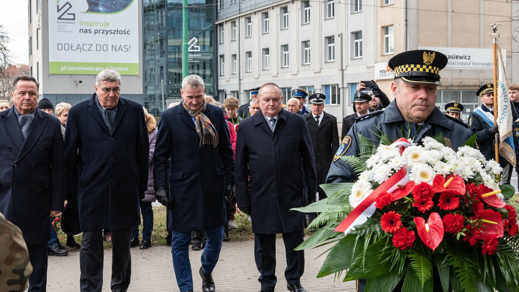 Galeria zdjęć przedstawia uroczystości rocznicowe Akcji Bollwerk.