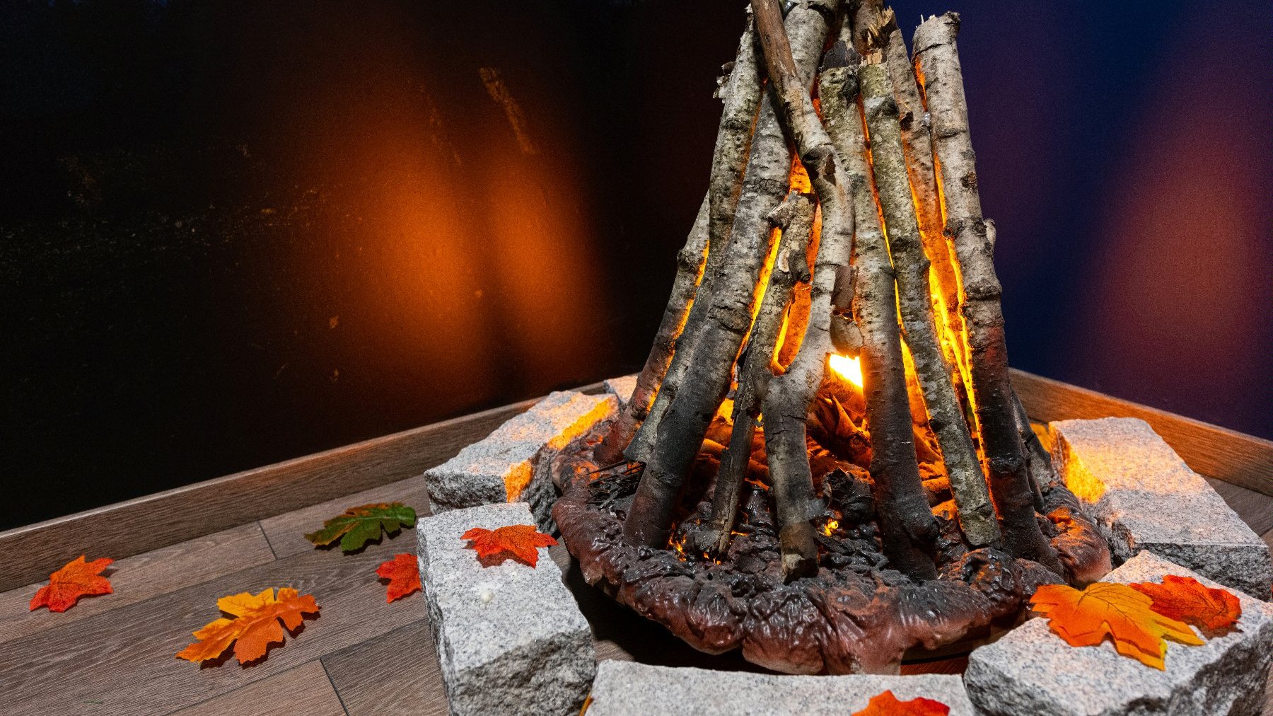 Na zdjęciu wyposażenie Centrum - atrapa ogniska