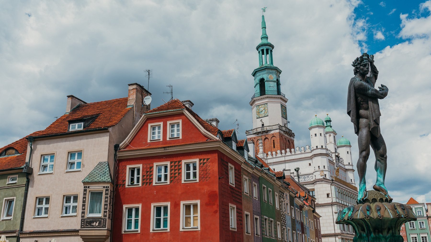 Na zdjęciu Stary Rynek w Poznaniu