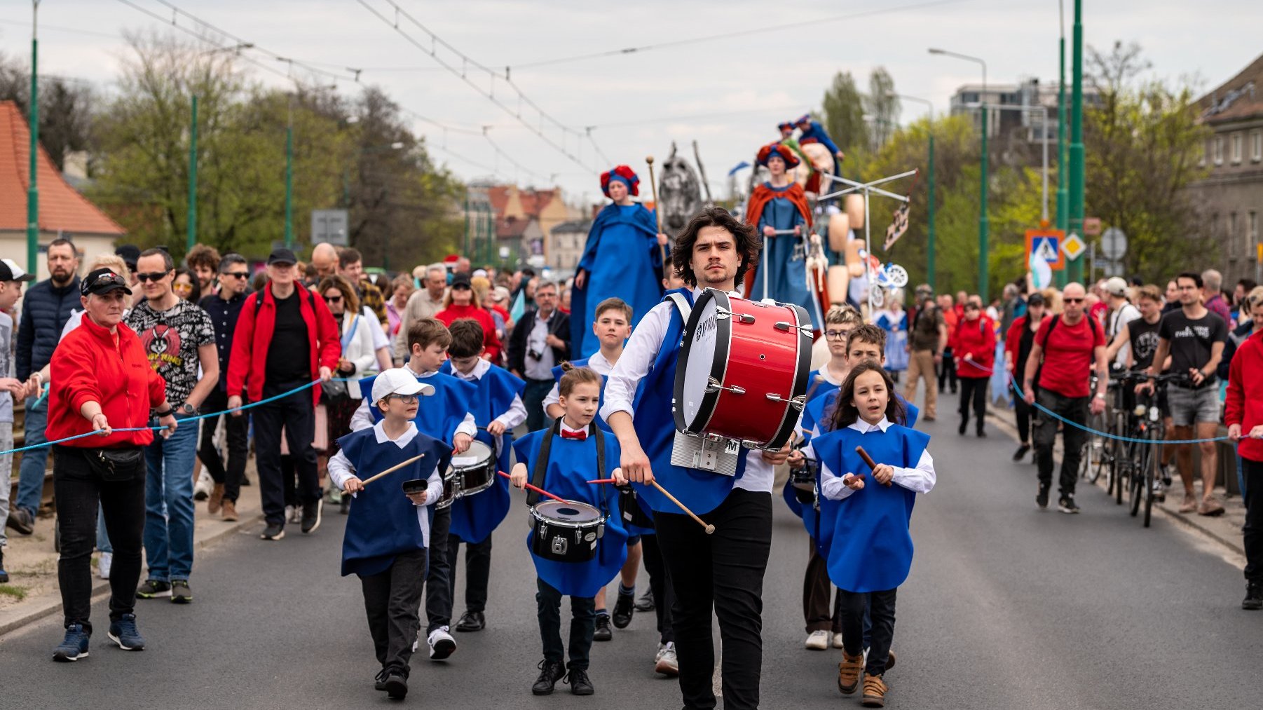 Galeria zdjęć przedstawia obchody 770-lecia urodzin Poznania.