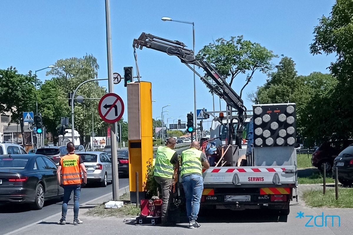 Montaż fotoradaru przy ul. Głogowskiej - grafika rozmowy