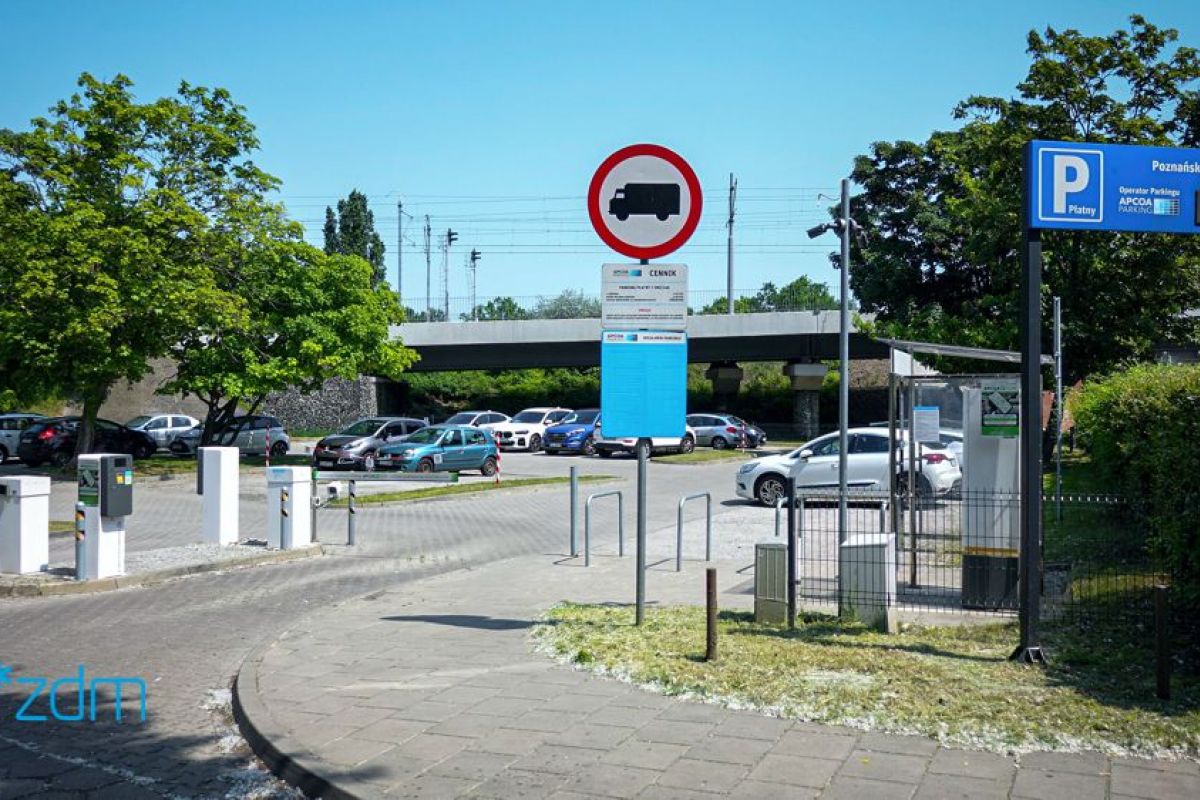 Parking Park&Go przy ul. Poznańskiej - grafika rozmowy