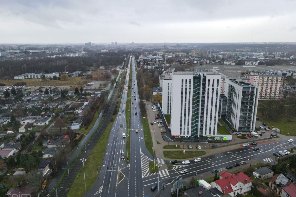 Widok na ul. Warszawską w stronę centrum - grafika rozmowy