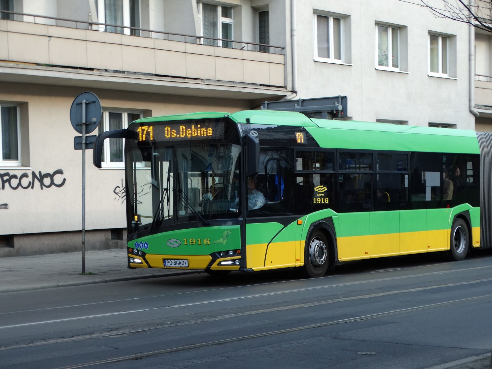 Autobus linii nr 171 - grafika rozmowy