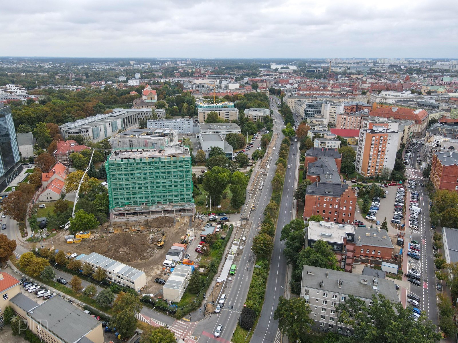 Widok na ul. Solną podczas budowy drogi rowerowej - grafika rozmowy