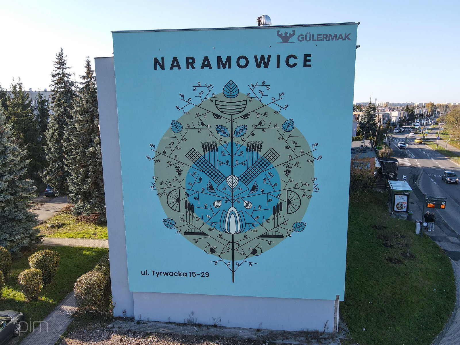 Galeria zdjęć muralu na Naramowicach - grafika rozmowy