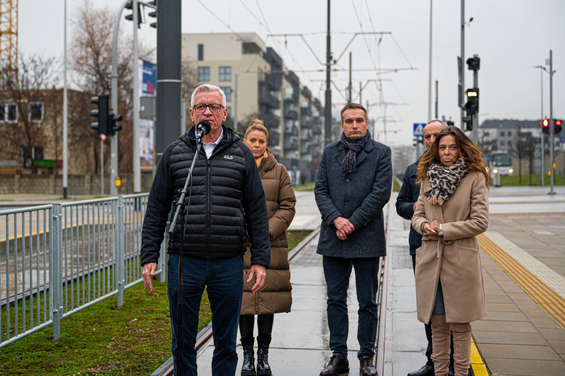 Galeria zdjęć z konferencji o powrocie tramwajów do centrum i na trasę kórnicką - grafika rozmowy