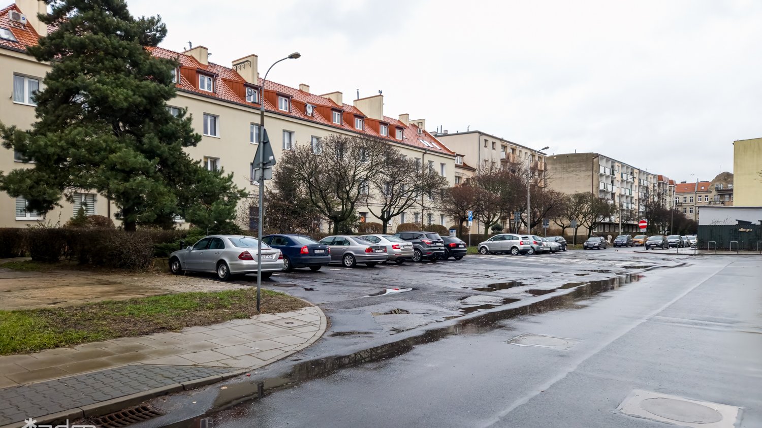 Galeria zdjęć z miejsca, gdzie powstanie park kieszonkowy na Jeżycach