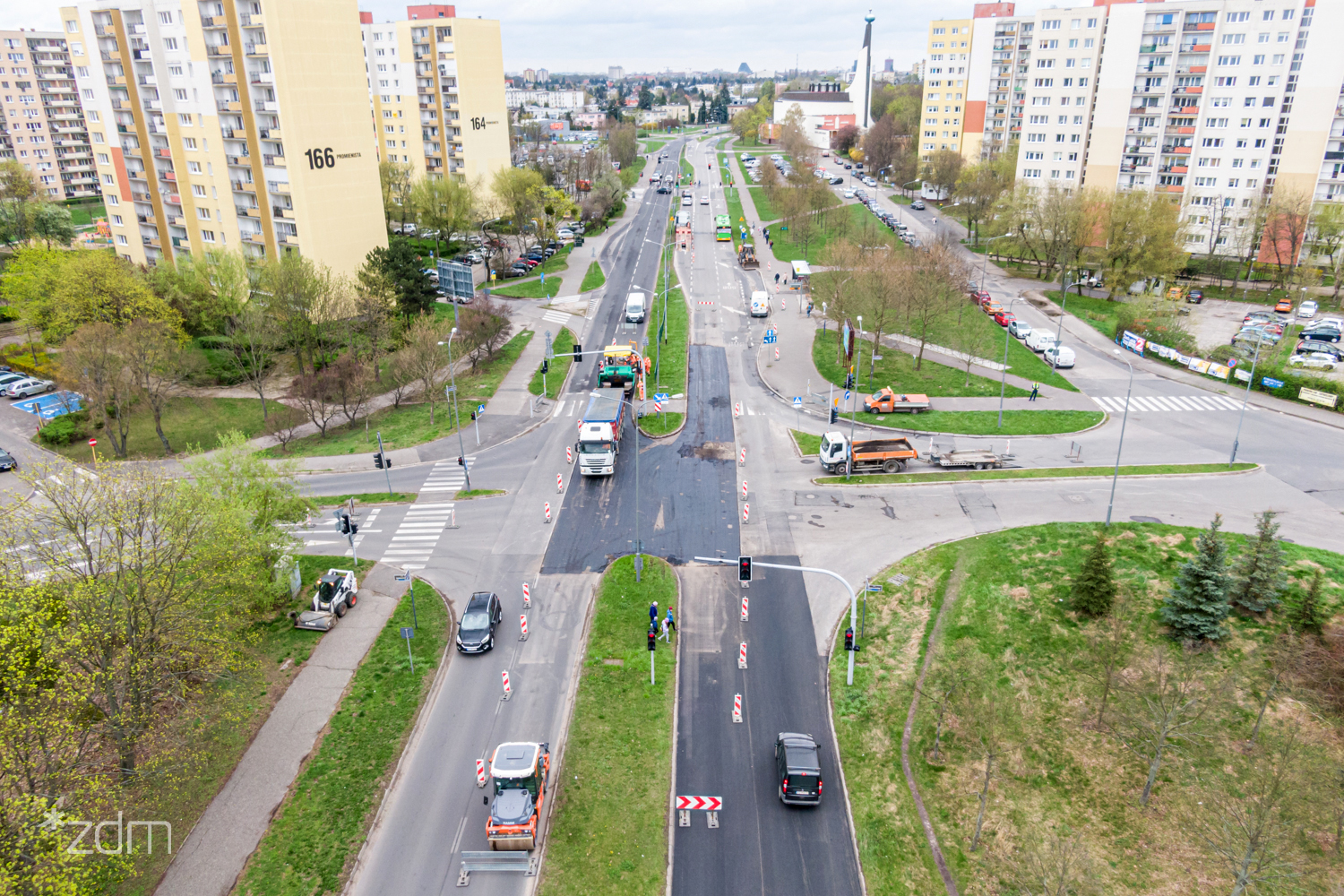 Galeria zdjęć z remontu ulicy Promienistej - grafika rozmowy