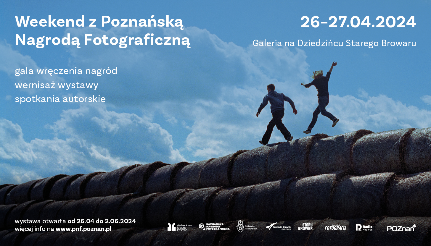 Galeria zdjęć przedsawia plakat Weekendu z Poznańską Nagrodą Fotograficzną z najważniejszymi informacjami dotyczącymi wydarzenia. - grafika rozmowy