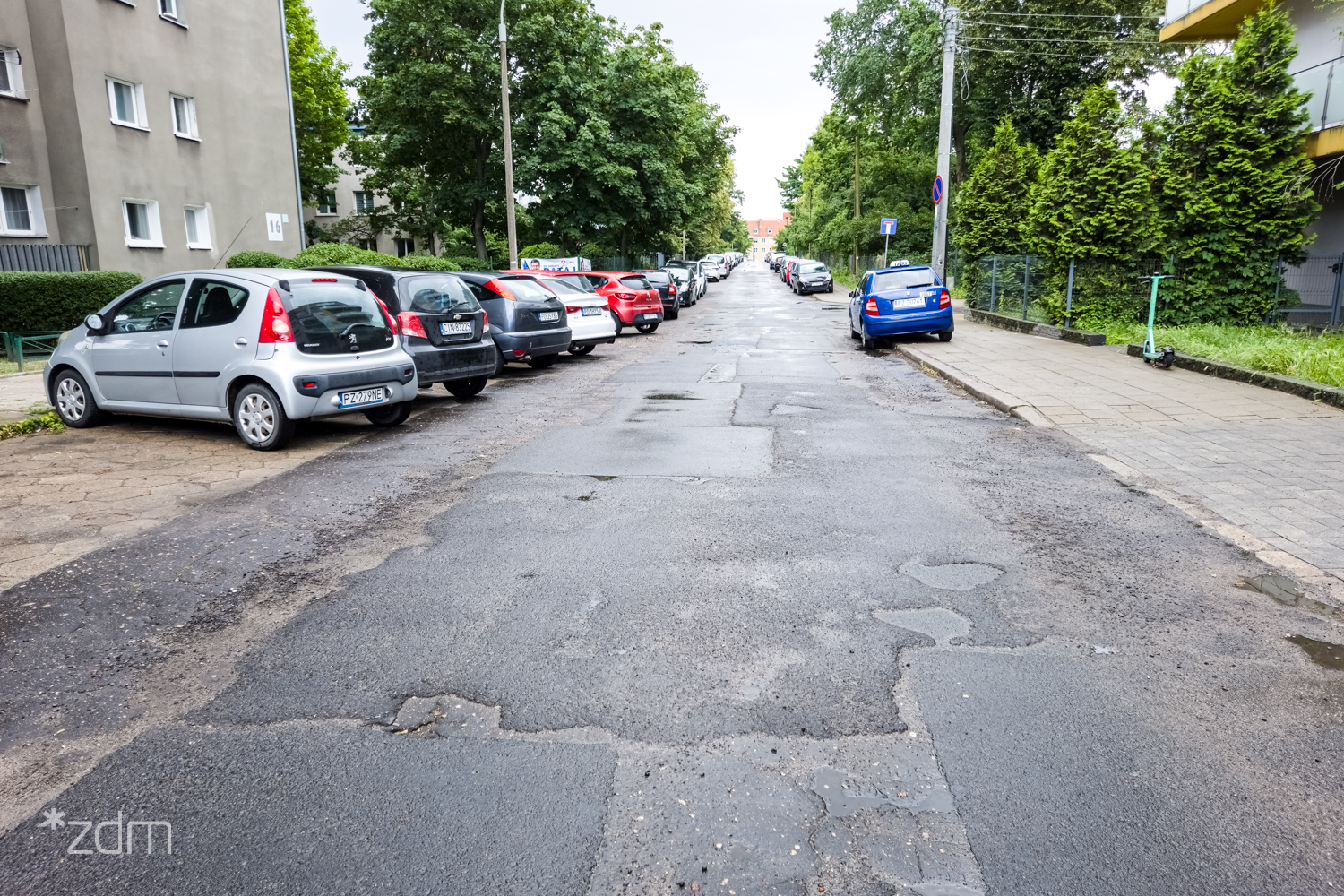 Galeria zdjęć ul. Engeströma przed remontem - grafika rozmowy