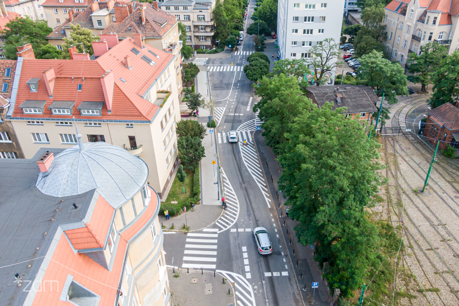 Zdjęcia ul. Sienkiewicza, gdzie pojawi się nowa zieleń - grafika rozmowy