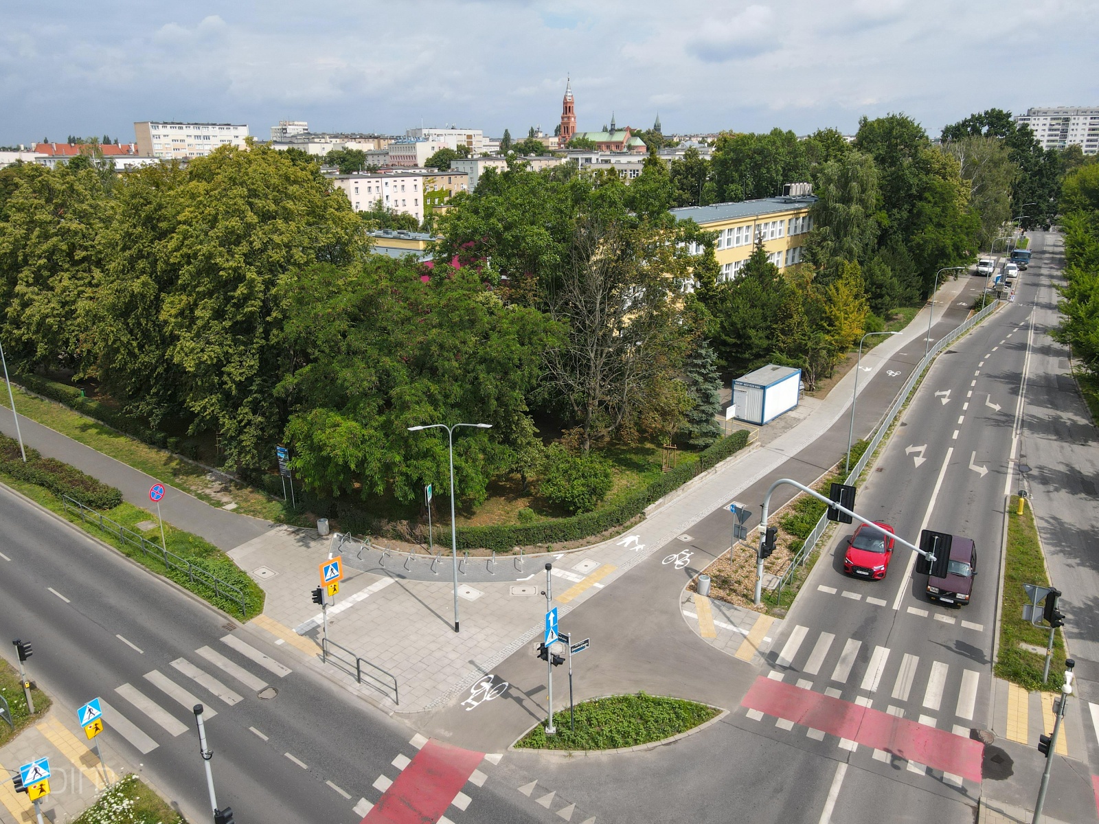 Droga rowerowa przy ul. Dmowskiego - grafika rozmowy