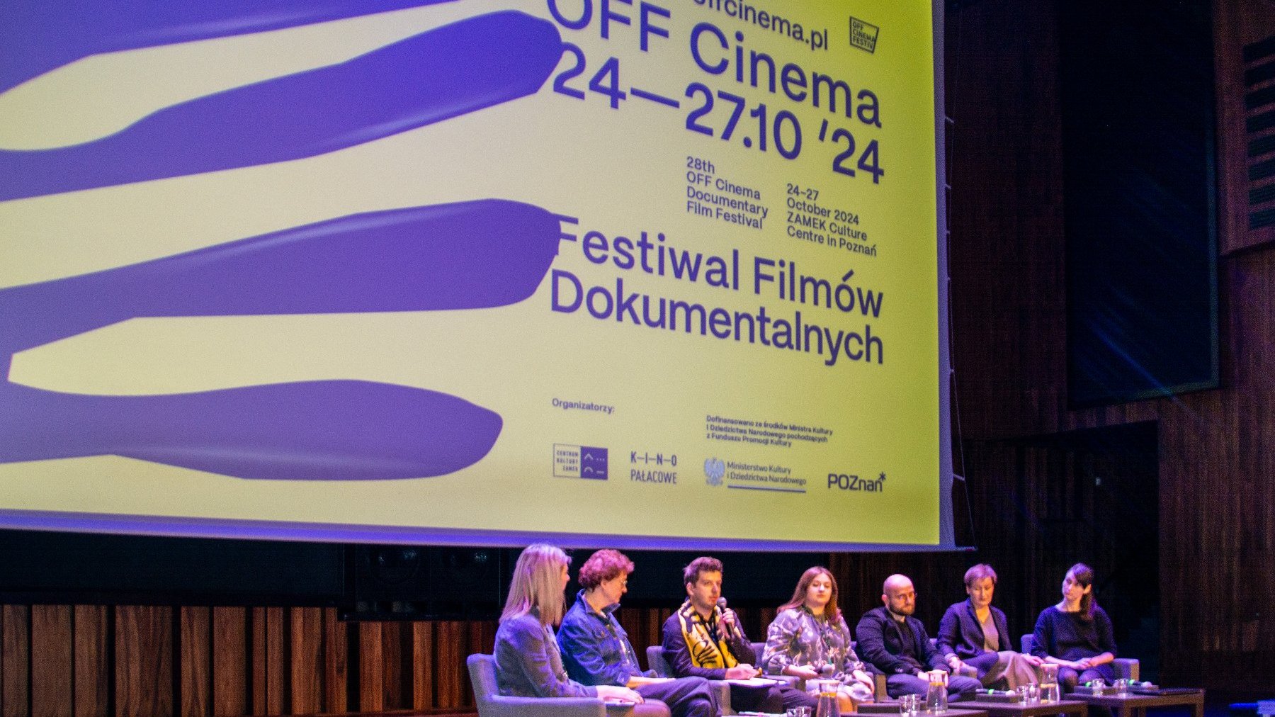 Zdjęcia z konferencji dotyczącej 28. Festiwal Filmów Dokumentalnych Off Cinema