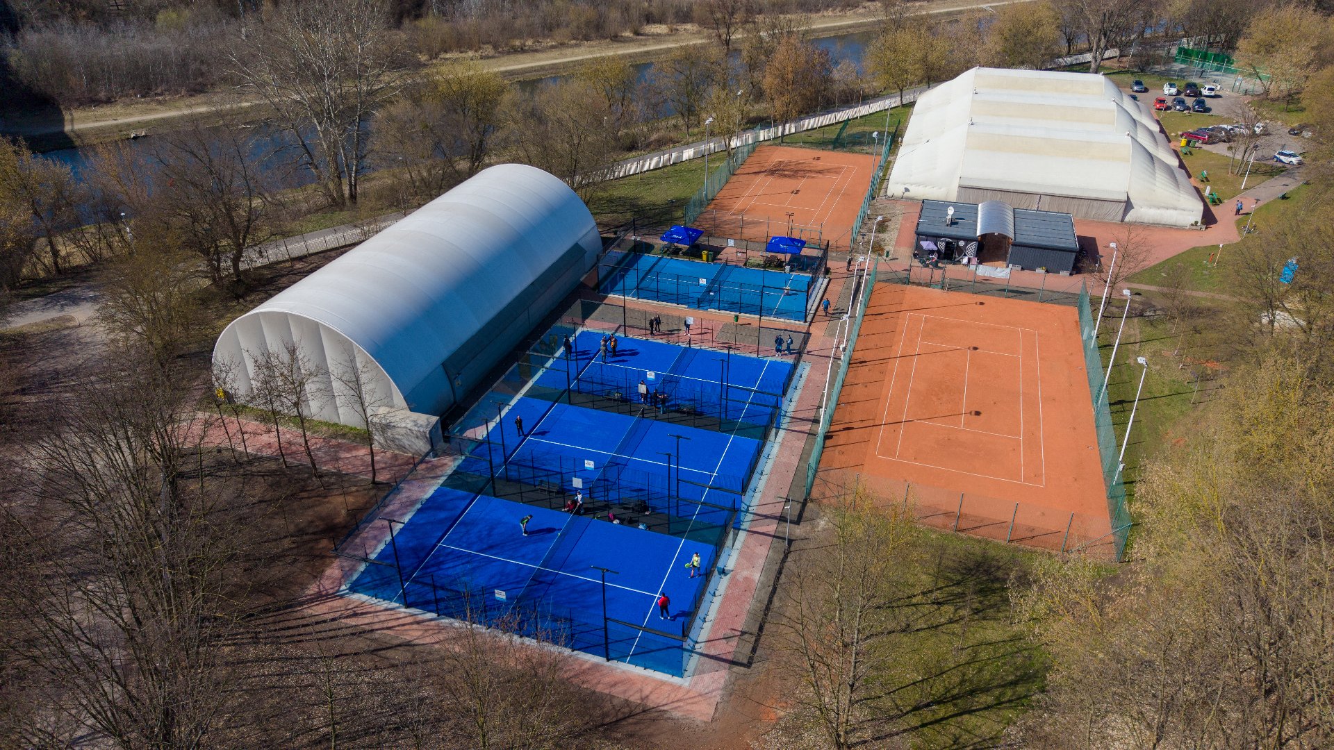 Korty do padla w Ośrodku POSiR Rataje