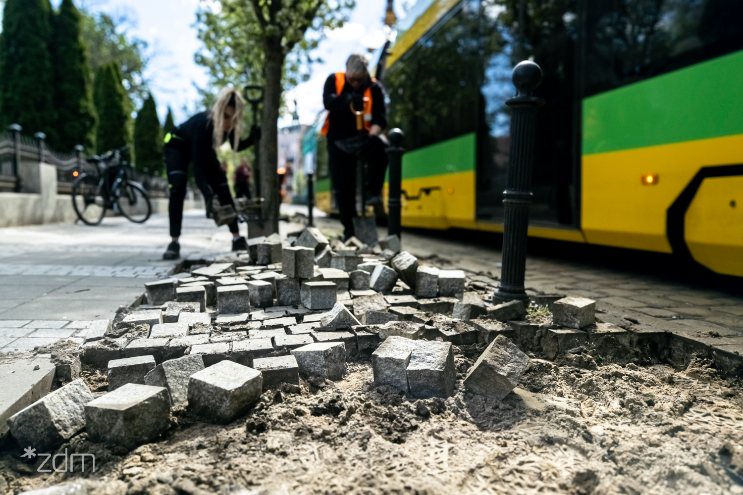 Prace przy odbrukach przy ul. Lewandowskiej